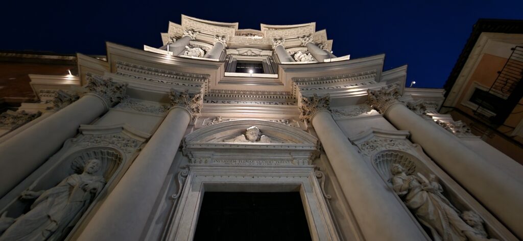 2 Facciata luce
