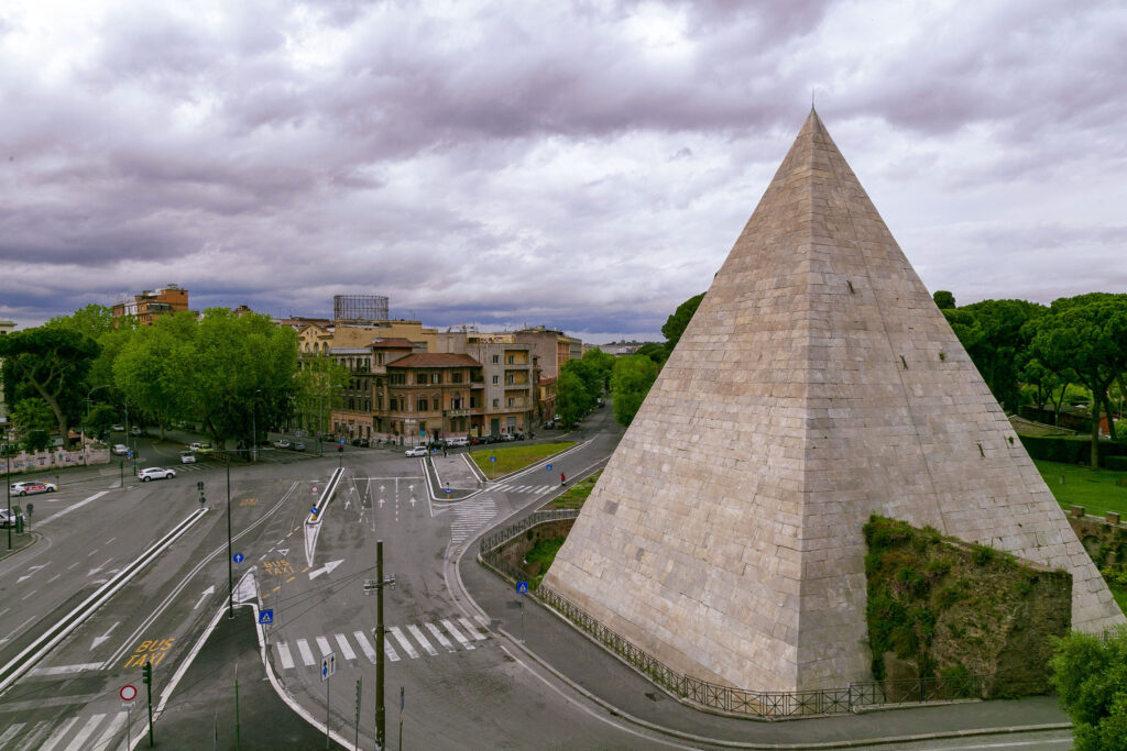 8 – Piramide – credit-Fabio Caricchia